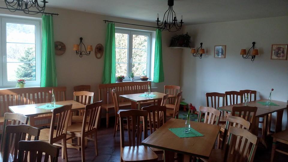 Guest House Kaskada Vrané nad Vltavou エクステリア 写真